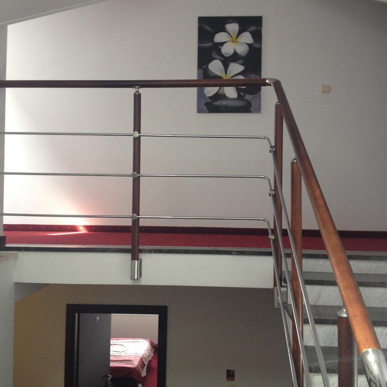 Rezydencja Lux Rewa Bagian luar foto